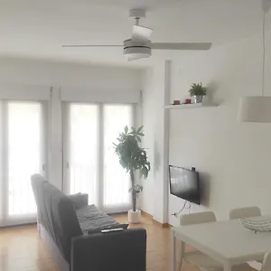Apartamento Renovado, Luminoso, A 300m De La Playa Ampuriabrava